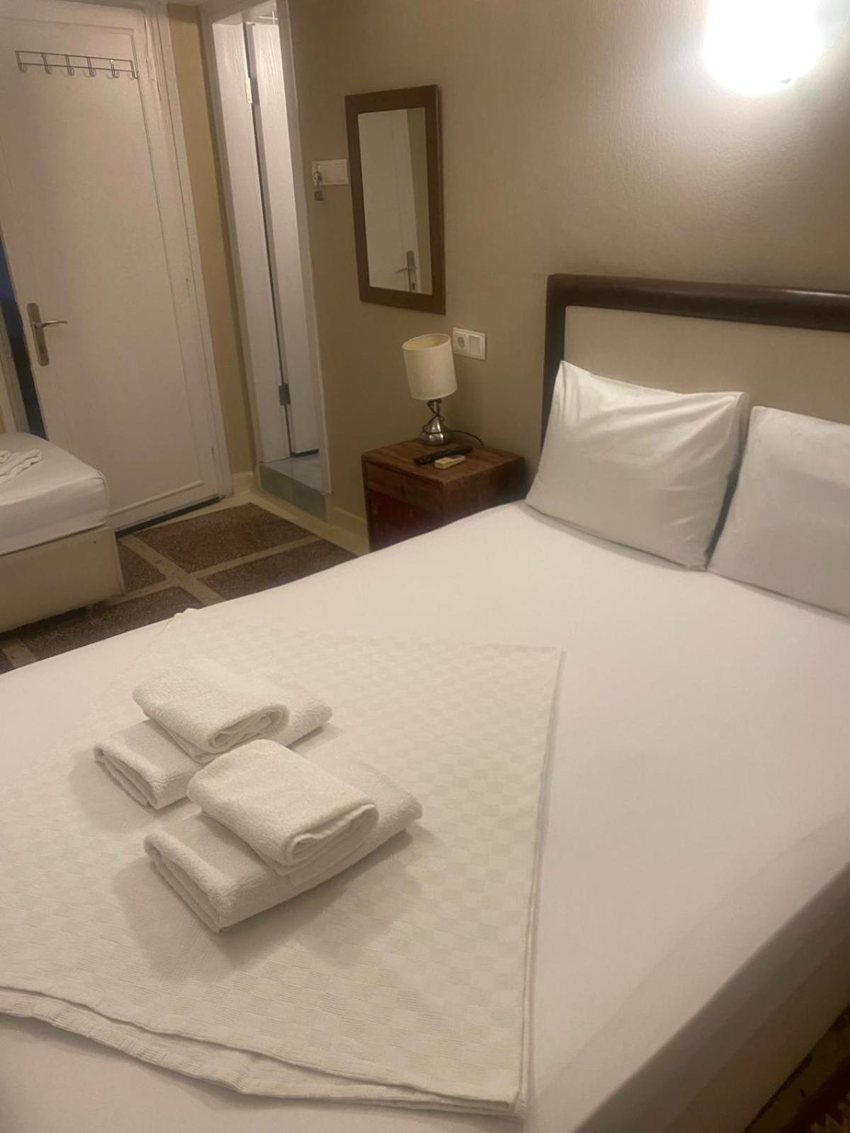 Tunc Hotel Ayvalı エクステリア 写真